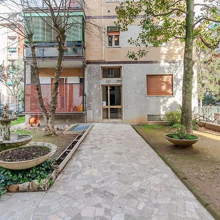 Benvenuti A Casa Milano Centro Appartement Buitenkant foto