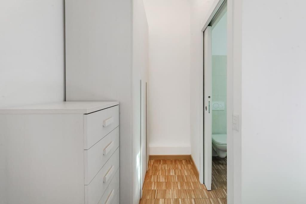 Benvenuti A Casa Milano Centro Appartement Buitenkant foto