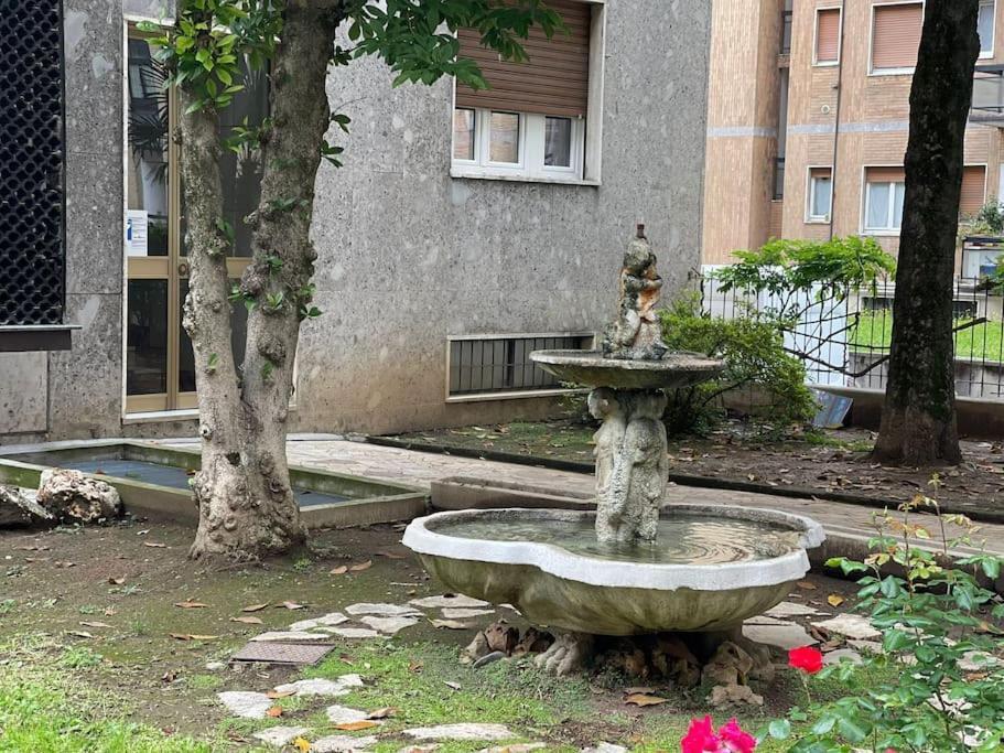 Benvenuti A Casa Milano Centro Appartement Buitenkant foto